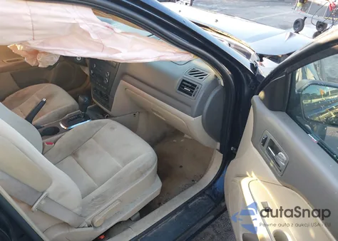 2008 Ford Fusion S z USA, uszkodzony, nr VIN 3FAHP06ZX8R137260